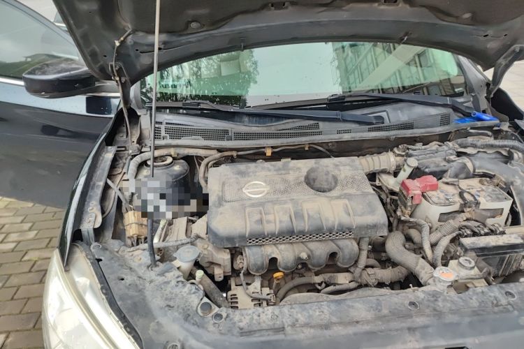 Used Nissan Sylphy 2014 1.6XV CVT Deluxe Edition Engine Bay Right
