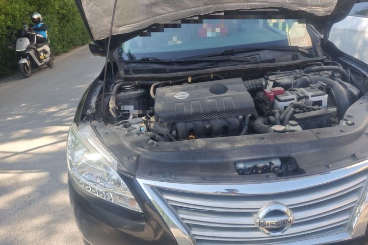 Used Nissan Sylphy 2014 1.6XV CVT Deluxe Edition Engine Bay Right