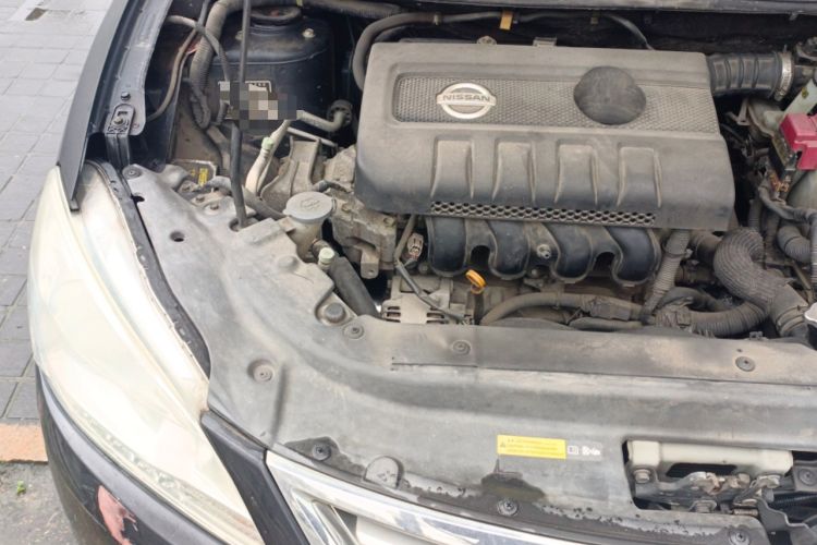 Used Nissan Sylphy 2014 1.6XV CVT Deluxe Edition Engine Bay Right