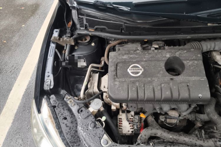 Used Nissan Sylphy 2014 1.6XV CVT Deluxe Edition Engine Bay Right