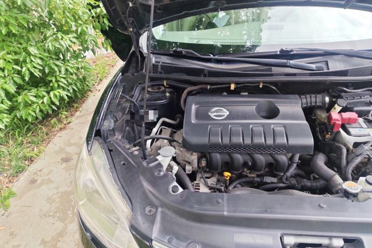 Used Nissan Sylphy 2014 1.6XV CVT Deluxe Edition Engine Bay Right