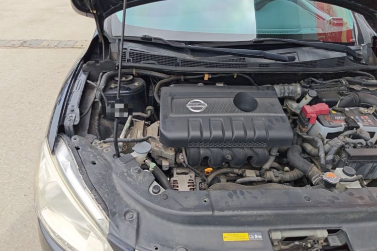 Used Nissan Sylphy 2014 1.6XV CVT Deluxe Edition Engine Bay Right
