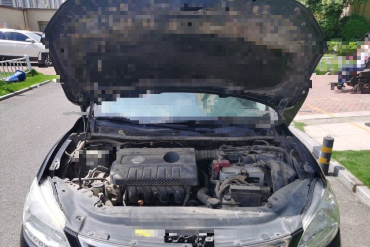 Used Nissan Sylphy 2014 1.6XV CVT Deluxe Edition Engine Bay