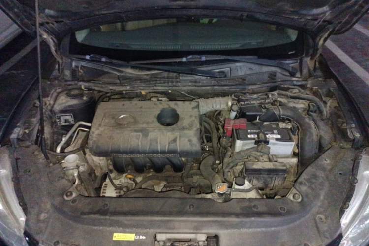 Used Nissan Sylphy 2014 1.6XV CVT Deluxe Edition Engine Bay