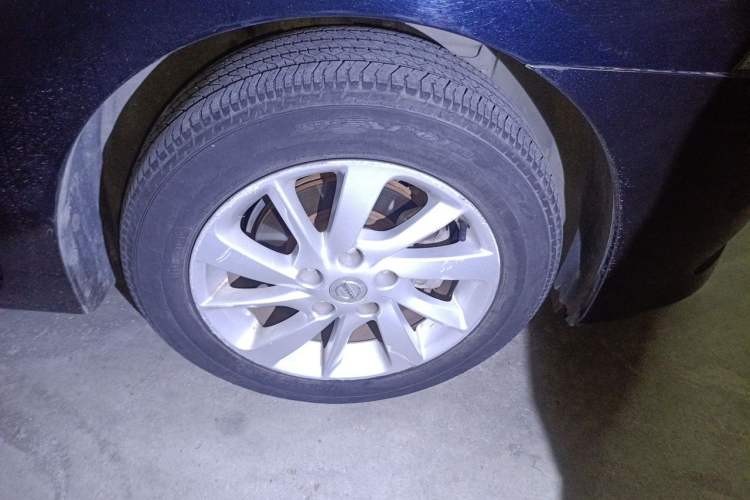 Used Nissan Sylphy 2014 1.6XV CVT Deluxe Edition Exterior 1