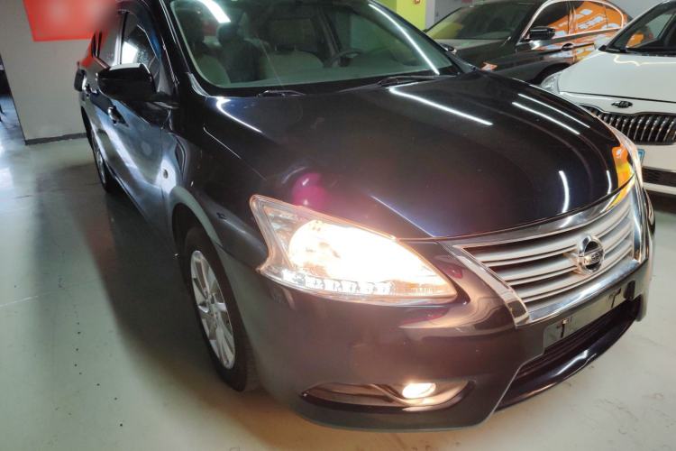 Used Nissan Sylphy 2014 1.6XV CVT Deluxe Edition Exterior 2