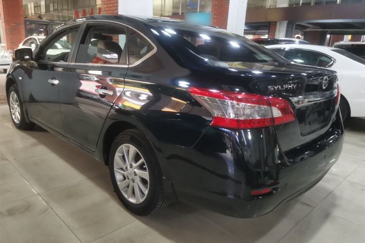 Used Nissan Sylphy 2014 1.6XV CVT Deluxe Edition Exterior 2
