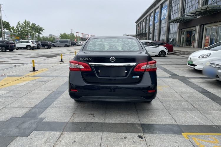 Used Nissan Sylphy 2014 1.6XV CVT Deluxe Edition Exterior 4
