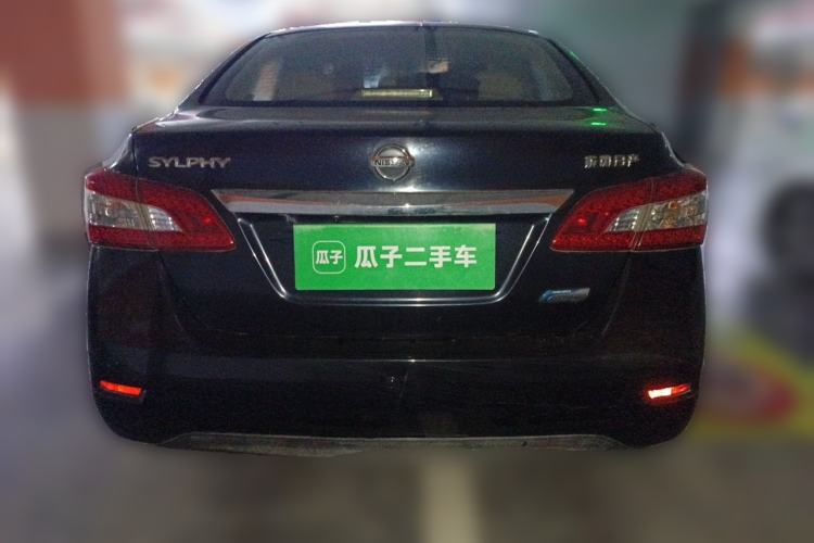 Used Nissan Sylphy 2014 1.6XV CVT Deluxe Edition Exterior 4
