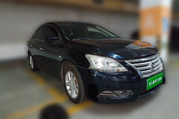 Used Nissan Sylphy 2014 1.6XV CVT Deluxe Edition Front Right 45 Deg