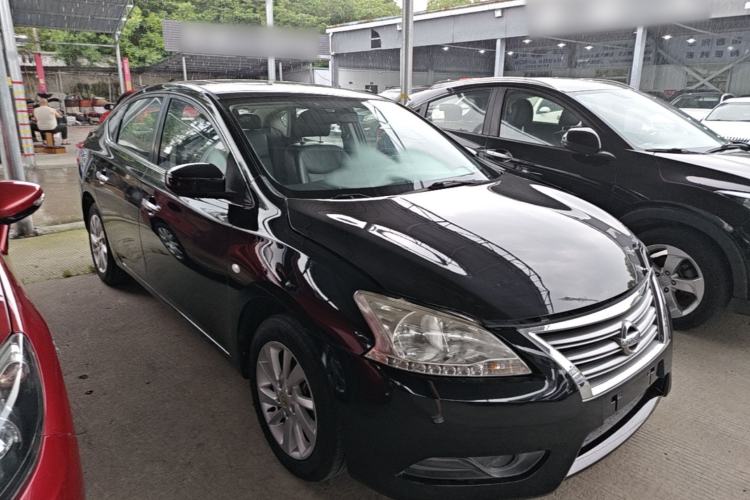 Used Nissan Sylphy 2014 1.6XV CVT Deluxe Edition Front Right 45 Deg