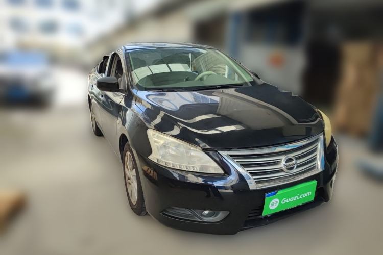 Used Nissan Sylphy 2014 1.6XV CVT Deluxe Edition Front Right 45 Deg
