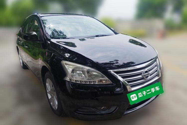 Used Nissan Sylphy 2014 1.6XV CVT Deluxe Edition Front Right 45 Deg