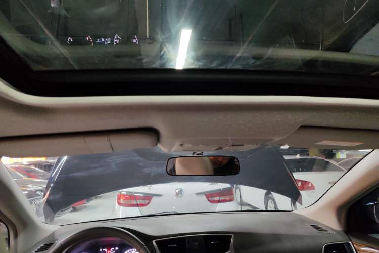 Used Nissan Sylphy 2014 1.6XV CVT Deluxe Edition Headliner