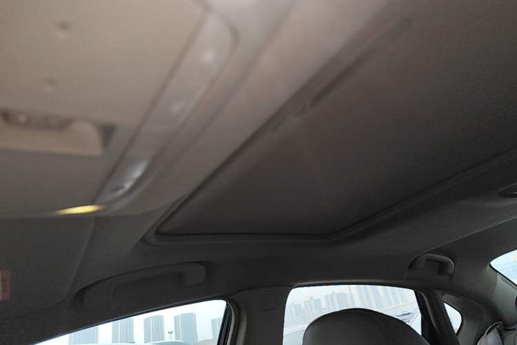 Used Nissan Sylphy 2014 1.6XV CVT Deluxe Edition Headliner