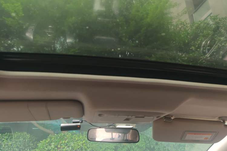 Used Nissan Sylphy 2014 1.6XV CVT Deluxe Edition Headliner