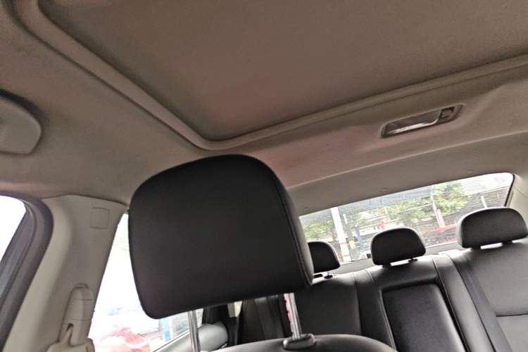 Used Nissan Sylphy 2014 1.6XV CVT Deluxe Edition Headliner