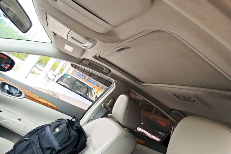 Used Nissan Sylphy 2014 1.6XV CVT Deluxe Edition Headliner
