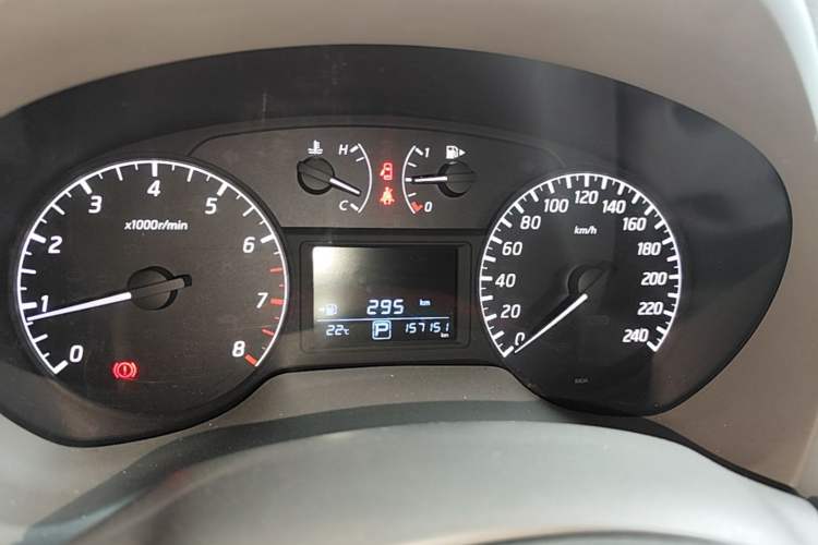 Used Nissan Sylphy 2014 1.6XV CVT Deluxe Edition Instrument Cluster