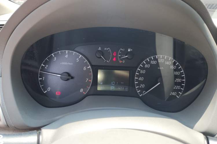 Used Nissan Sylphy 2014 1.6XV CVT Deluxe Edition Instrument Cluster