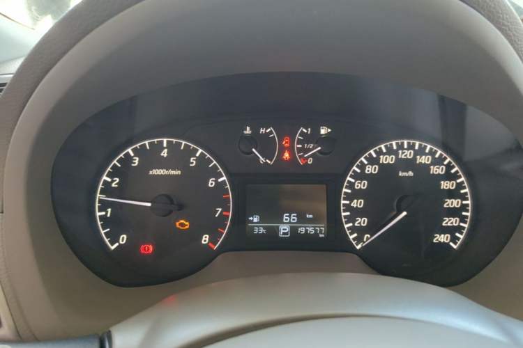 Used Nissan Sylphy 2014 1.6XV CVT Deluxe Edition Instrument Cluster