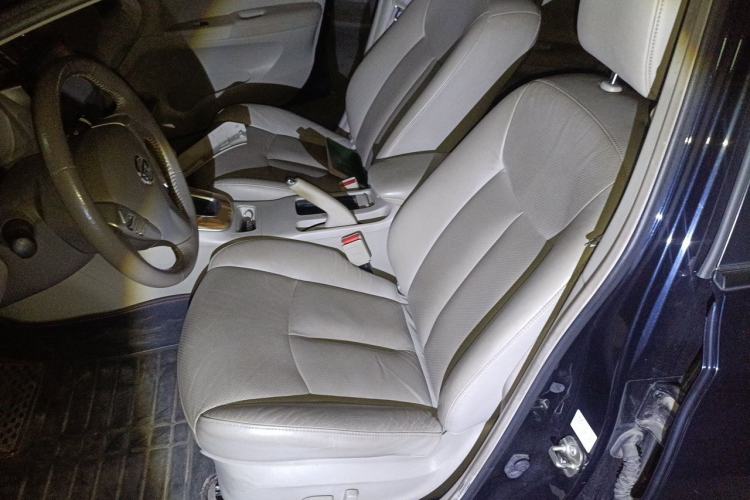Used Nissan Sylphy 2014 1.6XV CVT Deluxe Edition Left Front Seat
