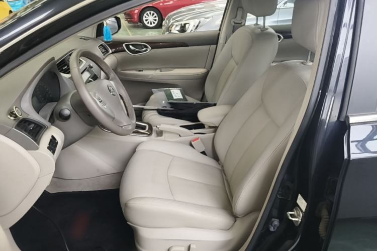 Used Nissan Sylphy 2014 1.6XV CVT Deluxe Edition Left Front Seat