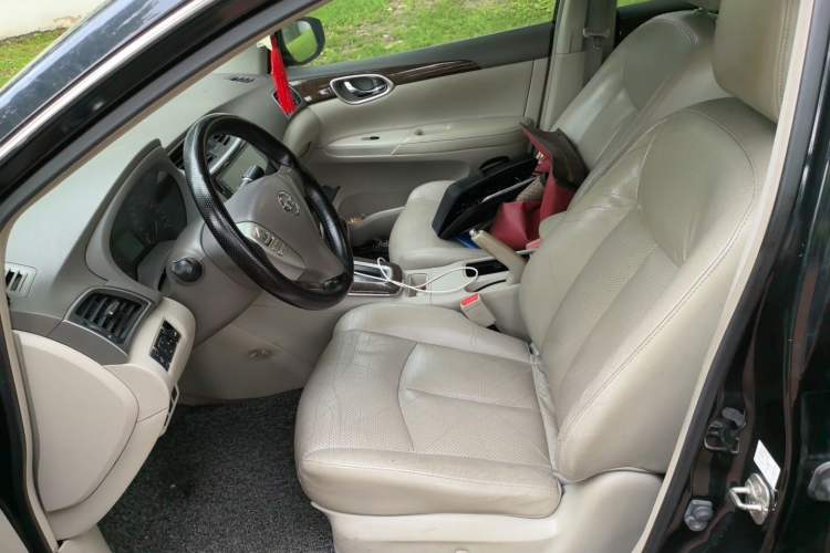 Used Nissan Sylphy 2014 1.6XV CVT Deluxe Edition Left Front Seat