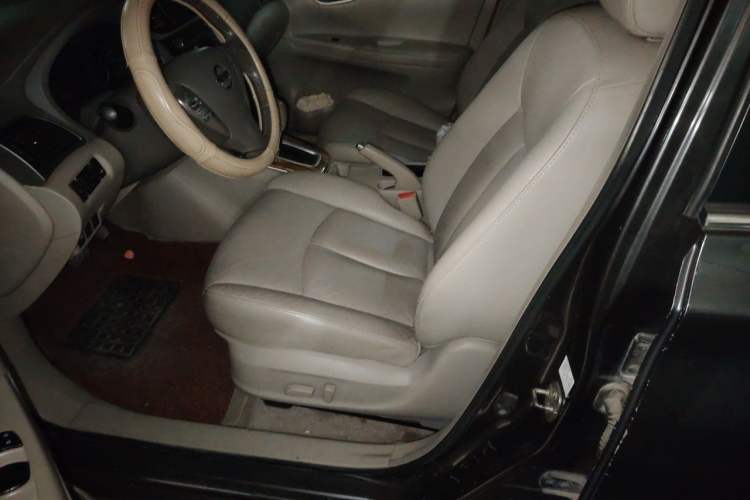 Used Nissan Sylphy 2014 1.6XV CVT Deluxe Edition Left Front Seat
