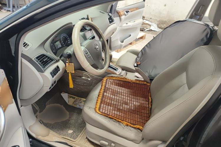Used Nissan Sylphy 2014 1.6XV CVT Deluxe Edition Left Front Seat
