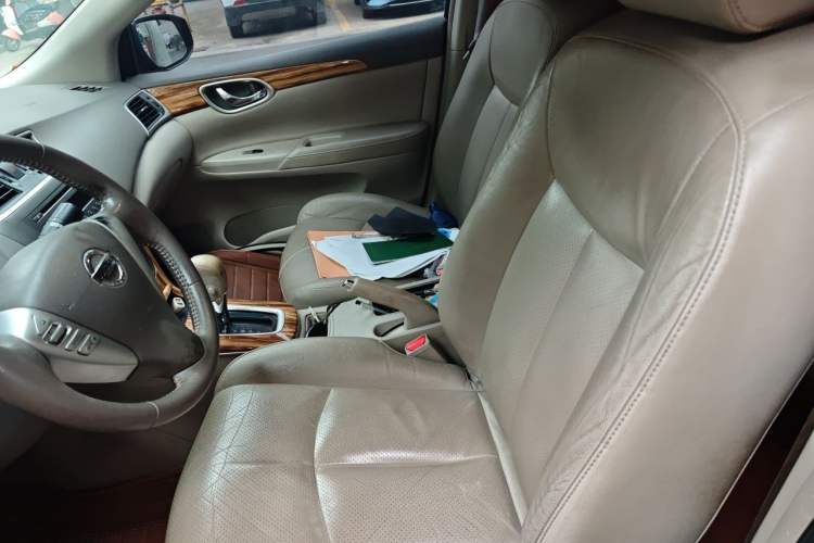 Used Nissan Sylphy 2014 1.6XV CVT Deluxe Edition Left Front Seat
