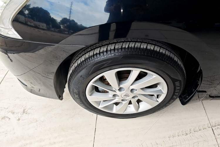 Used Nissan Sylphy 2014 1.6XV CVT Deluxe Edition Left Front Wheel Hub