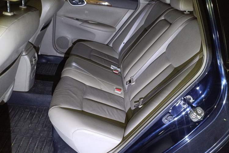 Used Nissan Sylphy 2014 1.6XV CVT Deluxe Edition Left Rear Seat