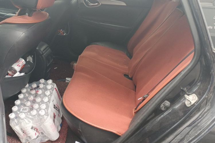 Used Nissan Sylphy 2014 1.6XV CVT Deluxe Edition Left Rear Seat