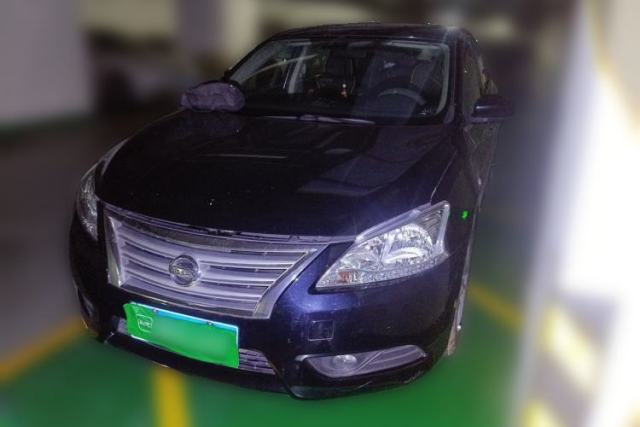 Ojetý Nissan Sylphy 2014 1.6XV CVT Deluxe Edition