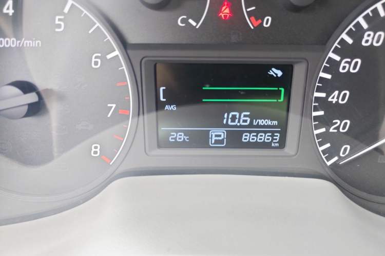 Used Nissan Sylphy 2014 1.6XV CVT Deluxe Edition Odometer Close Up