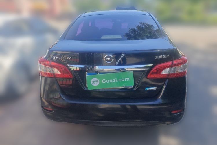 Used Nissan Sylphy 2014 1.6XV CVT Deluxe Edition Rear