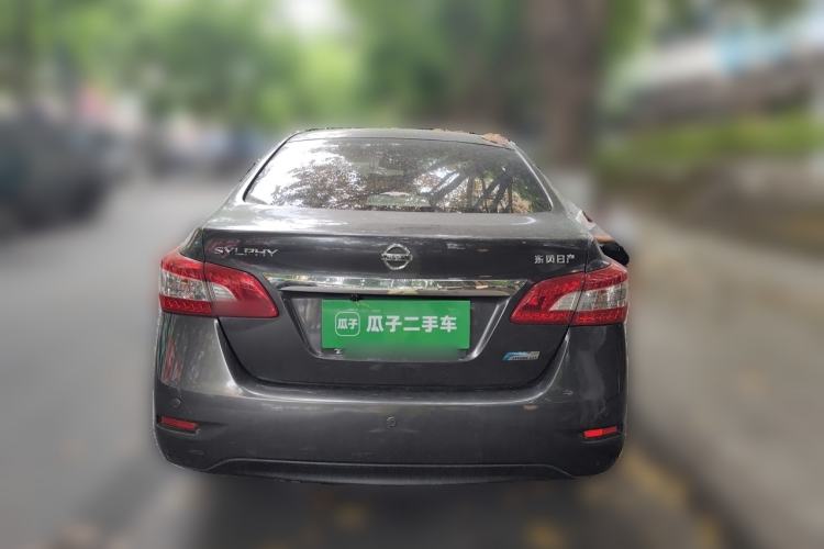 Used Nissan Sylphy 2014 1.6XV CVT Deluxe Edition Rear