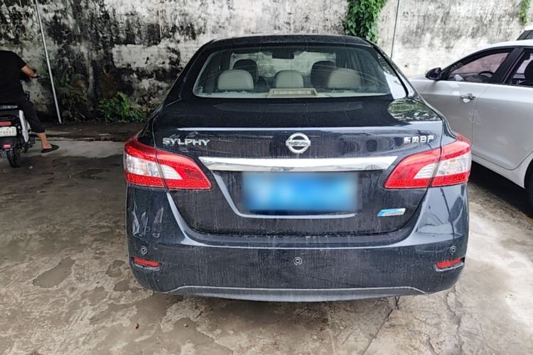 Used Nissan Sylphy 2014 1.6XV CVT Deluxe Edition Rear