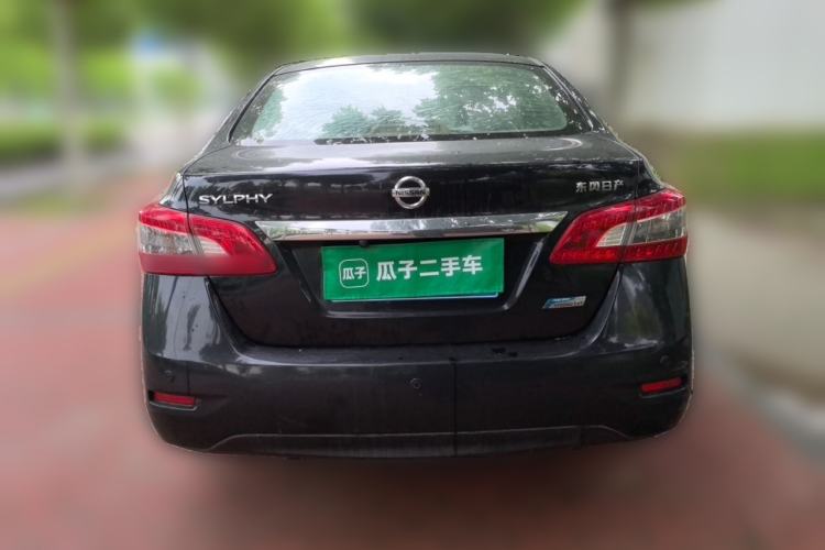 Used Nissan Sylphy 2014 1.6XV CVT Deluxe Edition Rear