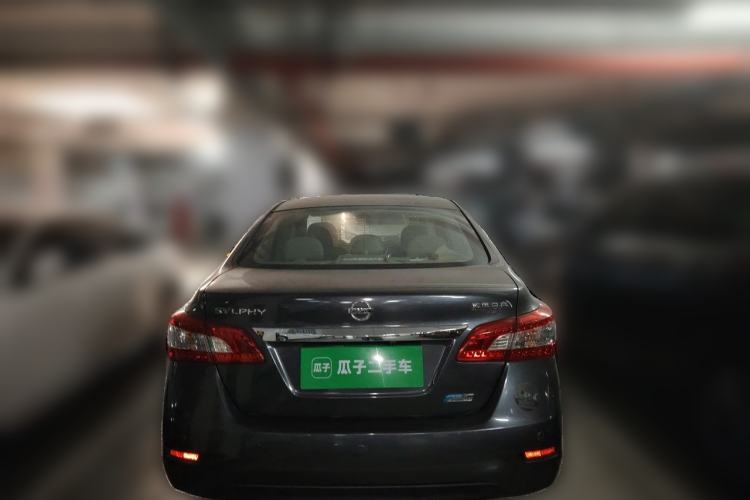 Used Nissan Sylphy 2014 1.6XV CVT Deluxe Edition Rear