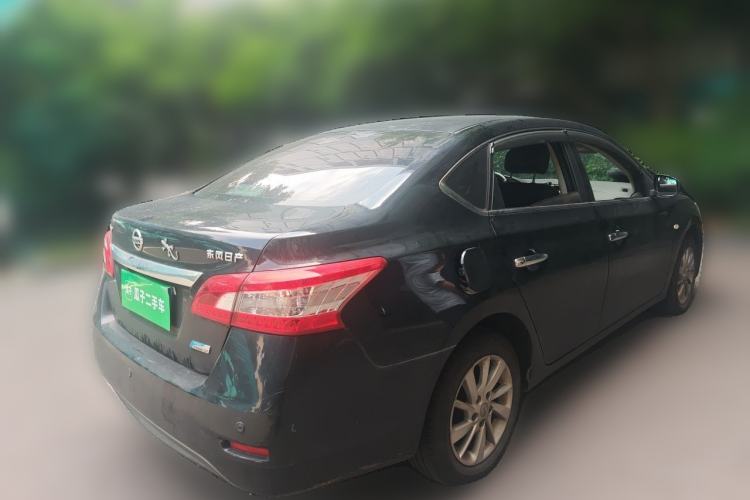 Used Nissan Sylphy 2014 1.6XV CVT Deluxe Edition Rear Right 45 Deg