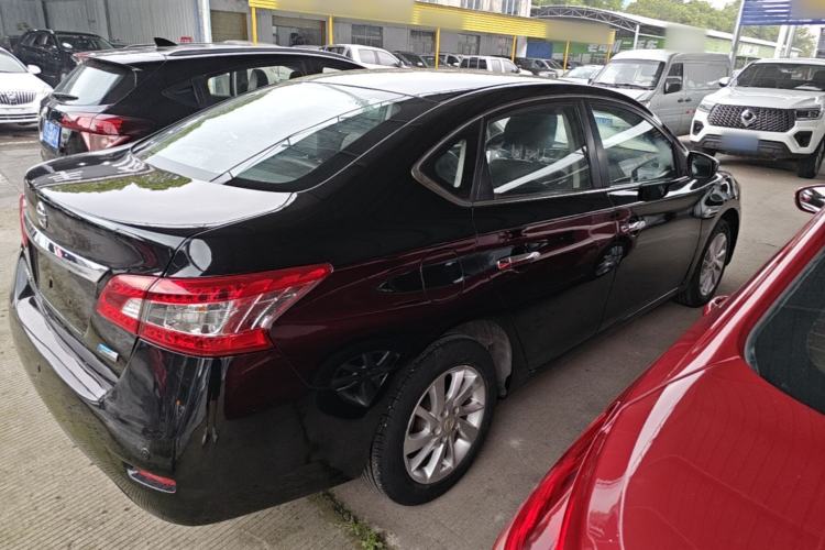 Used Nissan Sylphy 2014 1.6XV CVT Deluxe Edition Rear Right 45 Deg