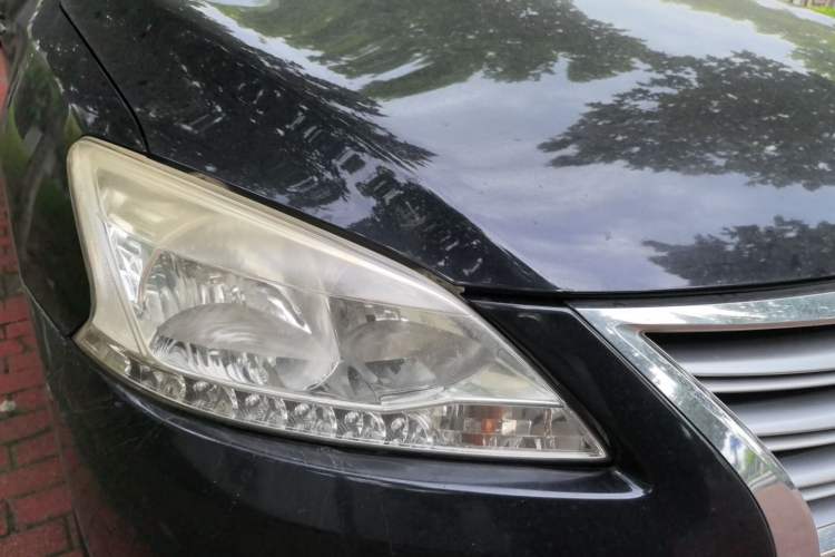 Used Nissan Sylphy 2014 1.6XV CVT Deluxe Edition Right Front Headlight