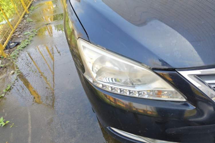 Used Nissan Sylphy 2014 1.6XV CVT Deluxe Edition Right Front Headlight