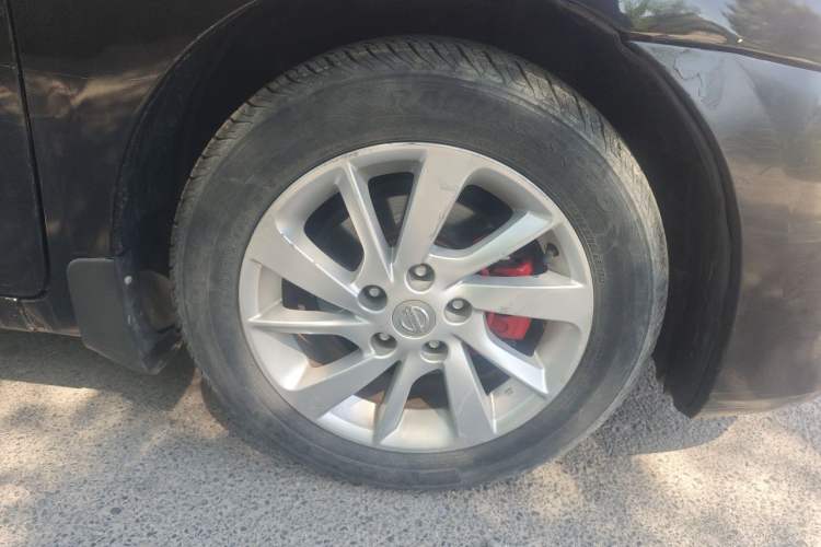 Used Nissan Sylphy 2014 1.6XV CVT Deluxe Edition Right Front Wheel Hub