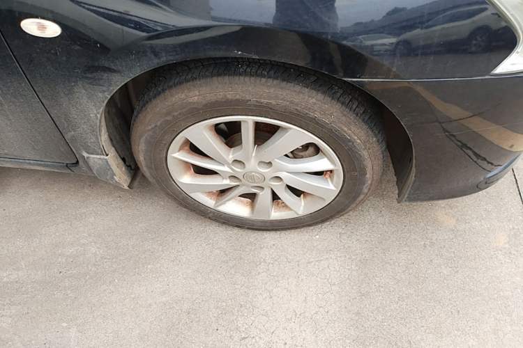 Used Nissan Sylphy 2014 1.6XV CVT Deluxe Edition Right Front Wheel Hub