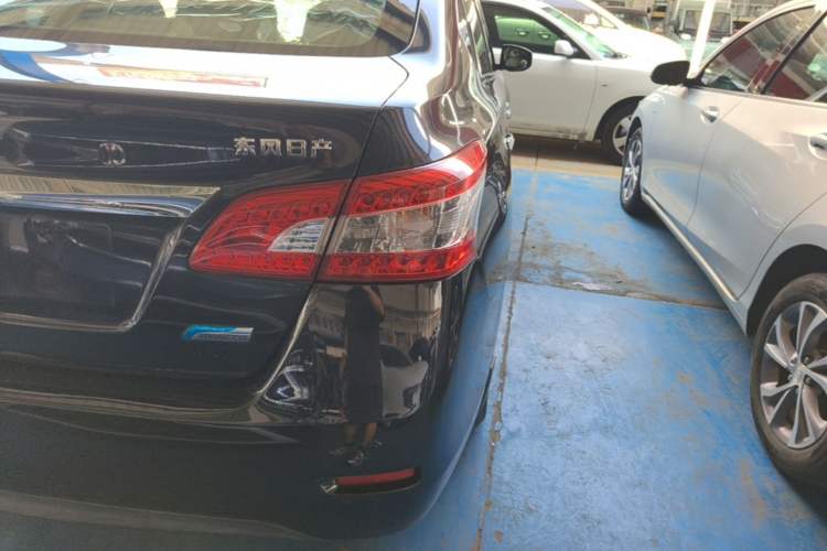 Used Nissan Sylphy 2014 1.6XV CVT Deluxe Edition Right Rear Taillight