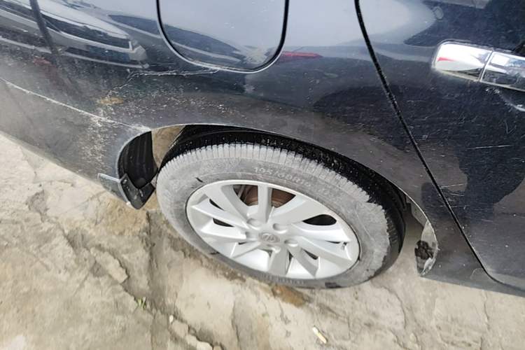 Used Nissan Sylphy 2014 1.6XV CVT Deluxe Edition Right Rear Wheel Hub