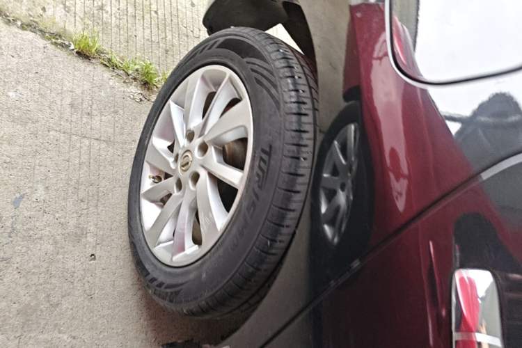 Used Nissan Sylphy 2014 1.6XV CVT Deluxe Edition Right Rear Wheel Hub